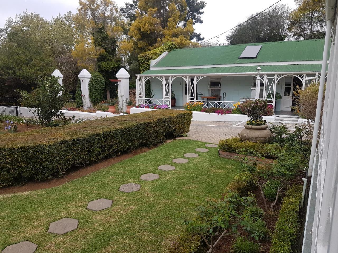 Adley House Acomodação com café da manhã Oudtshoorn Exterior foto